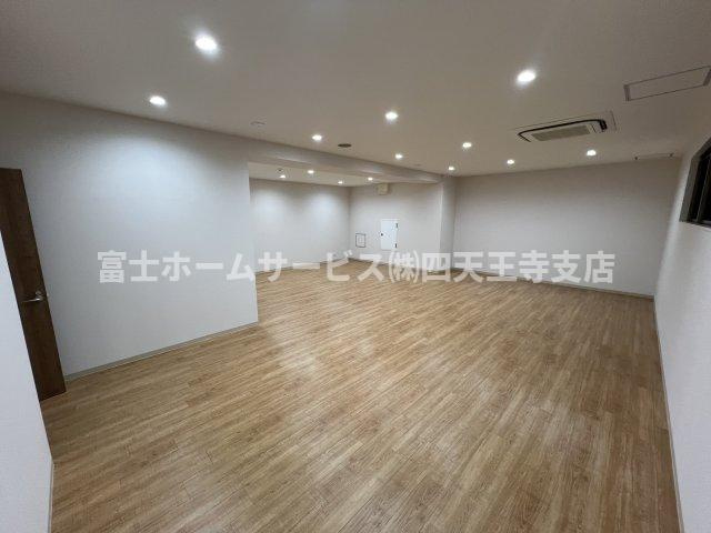 大阪市中央区石町１丁目の店舗事務所の内装