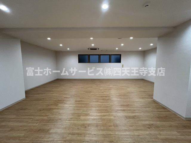 大阪市中央区石町１丁目の店舗事務所の内装