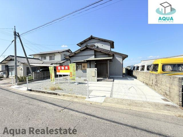 観音寺市粟井町　リノベ物件の駐車場|駐車場です