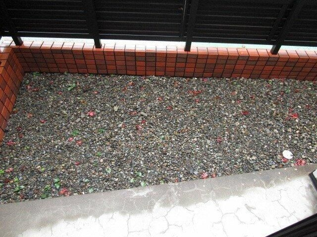 メゾン下北沢のバルコニー|陽当たり良好なバルコニーです