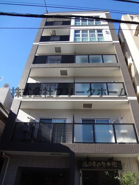 三鷹市下連雀３丁目の賃貸マンションの外観