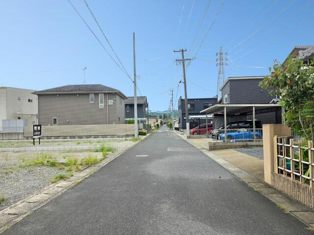 瑞浪市上野町3丁目の前面道路含む現地写真|周辺環境