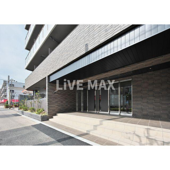 【エントランス】プレール・ドゥーク西新井Ⅲ 