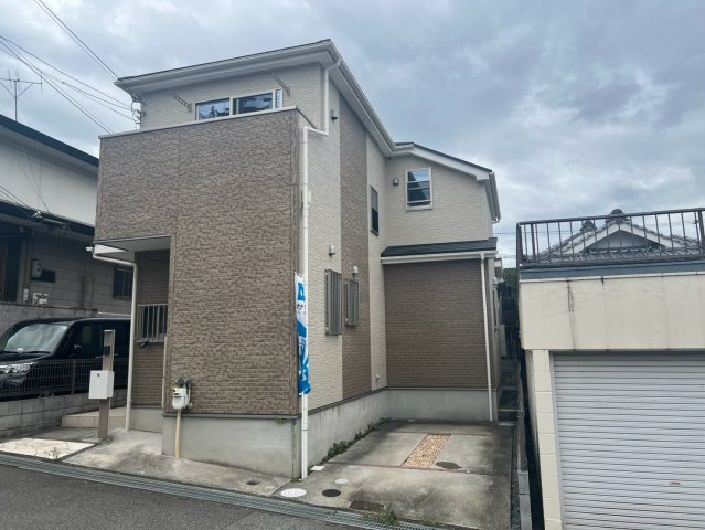 神戸市垂水区本多聞2丁目　戸建ての外観