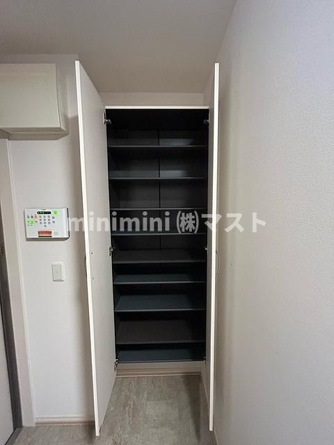 ウエストアロー阿波座の収納|※別号室参考写真
