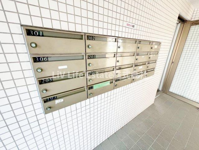 小平市小川町１丁目の賃貸マンション