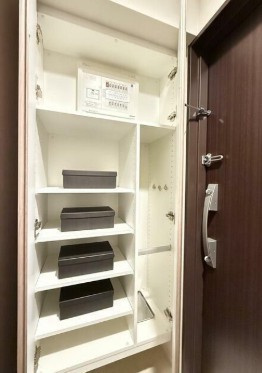 豊島区西巣鴨４丁目の賃貸マンションの収納
