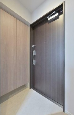 豊島区西巣鴨４丁目の賃貸マンションの玄関