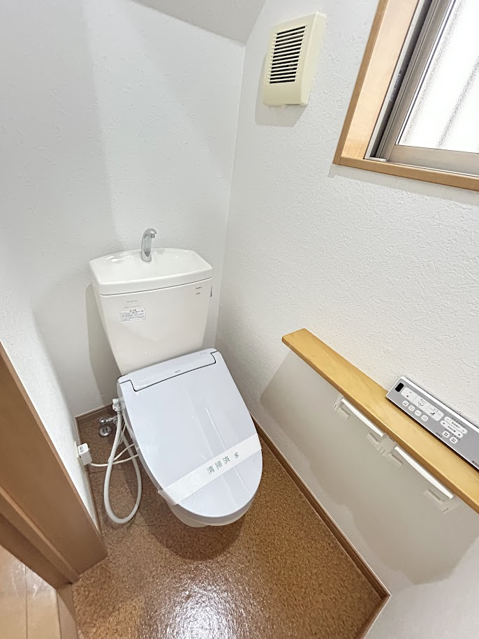 田中利夫一戸建のトイレ|1階トイレ