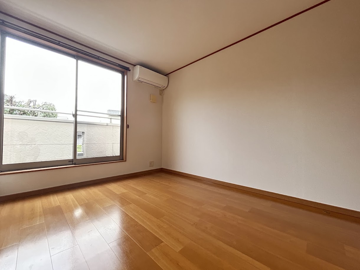 田中利夫一戸建の居間・リビング