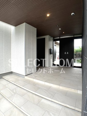【エントランス】 | ｂａｍｂｏｕ　ｄｅｕｘ | 建物の内部です