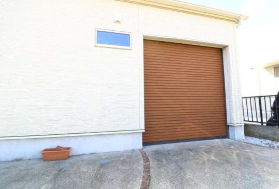 泉区岡津町 中古戸建 5280万円の駐車場