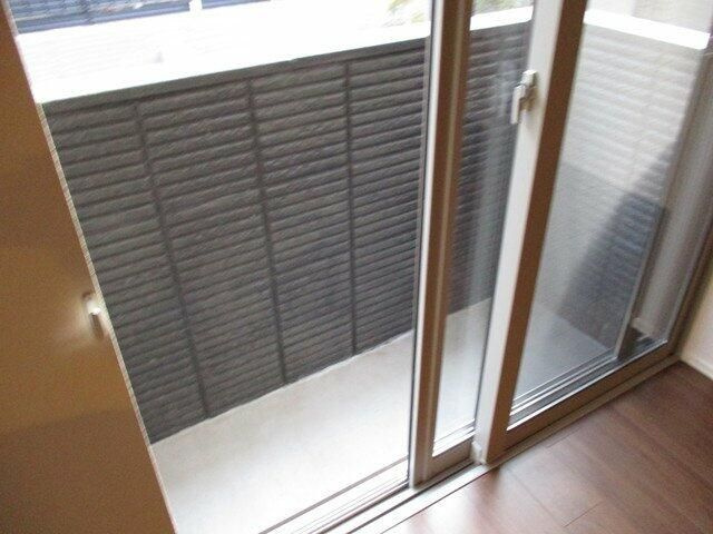 世田谷区砧５丁目の賃貸マンションのバルコニー|陽当たり良好なバルコニーです