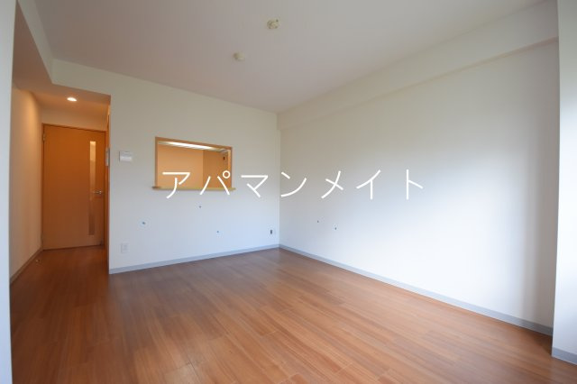【居間・リビング】 | カーサヴェルデ | 戸塚周辺ならアパマンメイトへＬｅｔｓ Ｇｏ ！