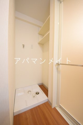 【設備】 | カーサヴェルデ | 洗濯機置場です