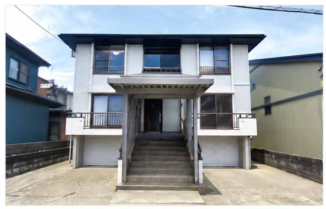 上越市五智1丁目中古物件の外観