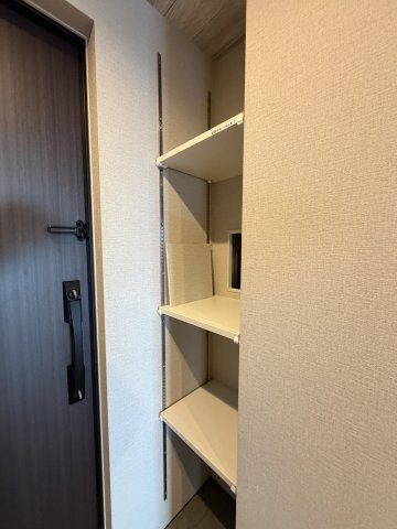ＧＲＡＮ ＰＡＳＥＯ 阿佐ヶ谷Ⅲの玄関|明るい玄関です