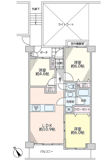 ラムセス横浜星川の間取り|廊下側の居室もライトコートやポーチに面しているので居室と廊下に距離が有りプライベート性◎