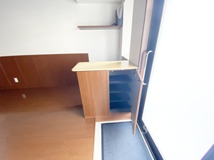 佐々木ビルの玄関