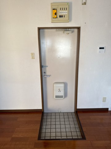 【玄関】 | サンセットモール　パートⅡ