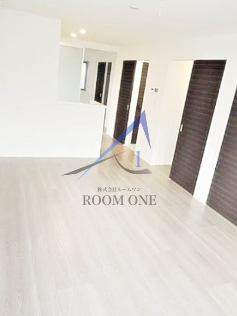 メゾンケンシンの居間・リビング|洋室のお部屋です。