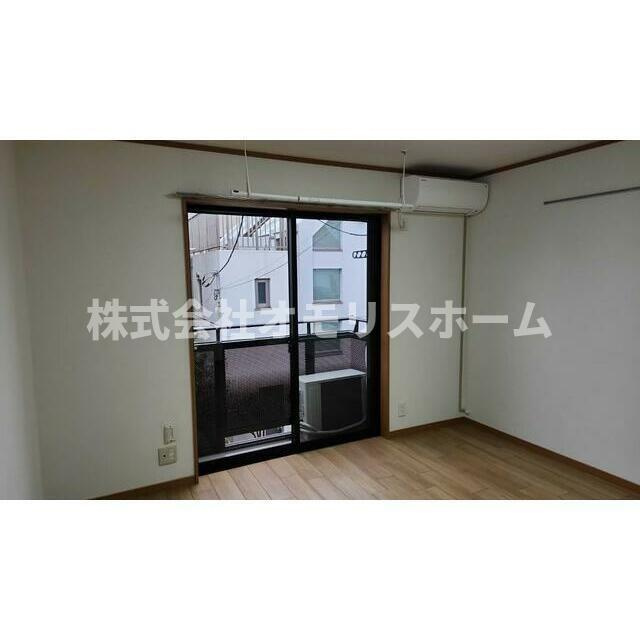 ＹＯＵＣＯＵＲＴ山王の居間・リビング