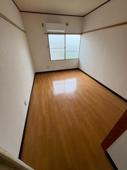 【居間・リビング】 | パールハイツ-岩戸南3丁目-