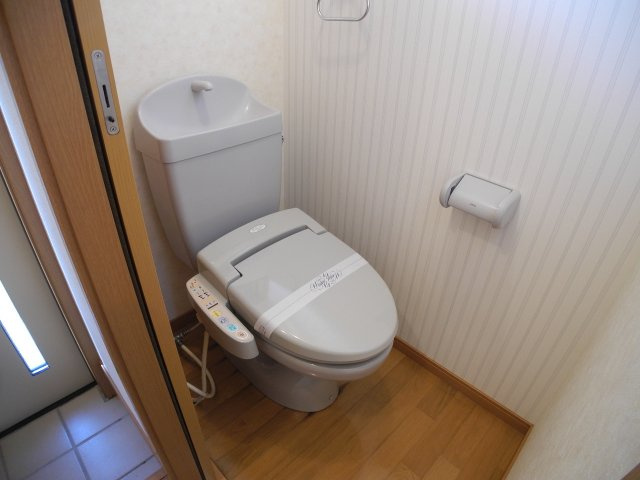 サニーヒル若葉のトイレ|※室内画像は別号室のもの