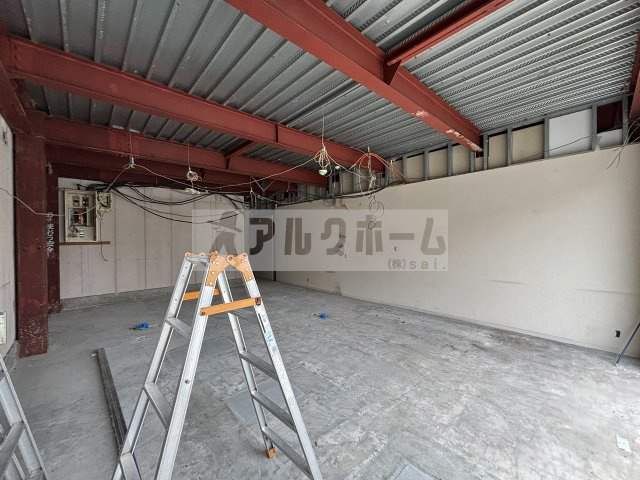 柏原市清州２丁目の店舗一部の内装