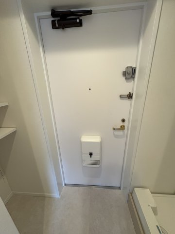 【玄関】