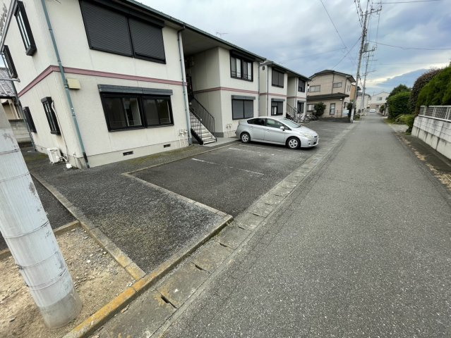 【駐車場】 | メゾンソレーユA