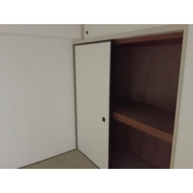パサージュ京西の収納
