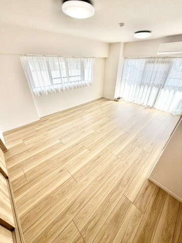 ライオンズマンション与野本町の居間・リビング