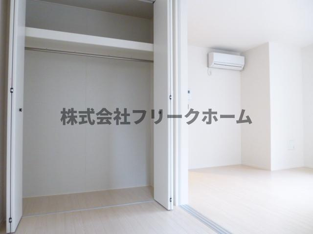 武蔵野市境１丁目のアパートの収納