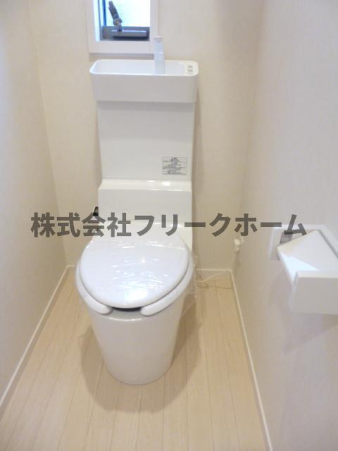 武蔵野市境１丁目のアパートのトイレ