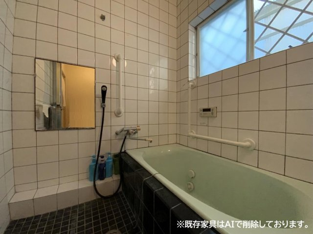 神戸市西区天が岡 中古戸建の浴室|浴室　※既存家具はAIで削除しております。