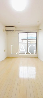 【居間・リビング】 | メゾン・ドゥ・楓 | 洋室のお部屋です。