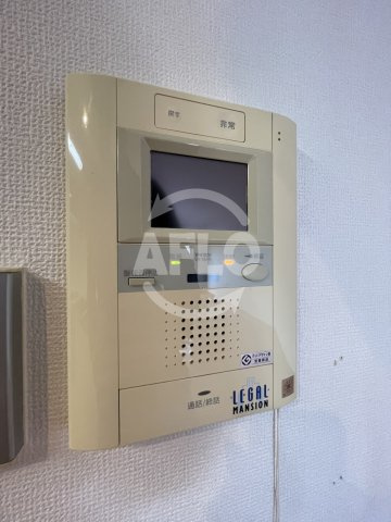 リーガル江戸堀の設備|リーガル江戸堀　モニター付きインターホン