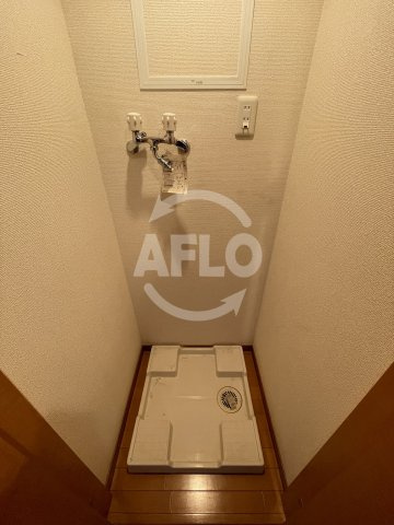リーガル江戸堀の洗面所|リーガル江戸堀　洗濯パン