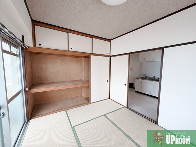 コーポ長谷川の和室