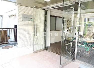 【エントランス】 | ホワイトハウス江古田