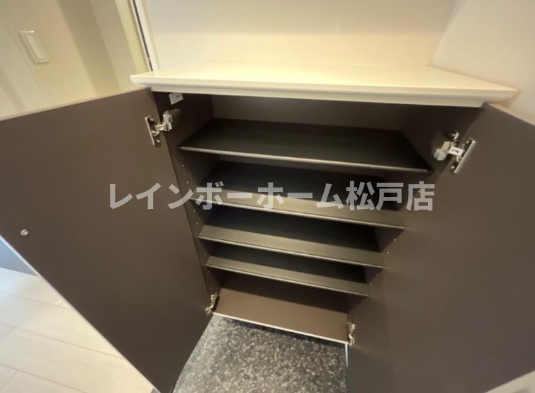 リセ　ブローのその他