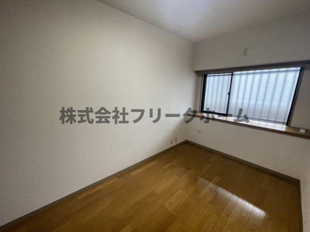 第一飛翔ビルの寝室