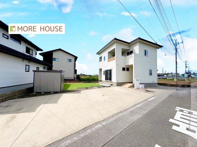 伊勢崎市戸谷塚町　中古住宅の外観