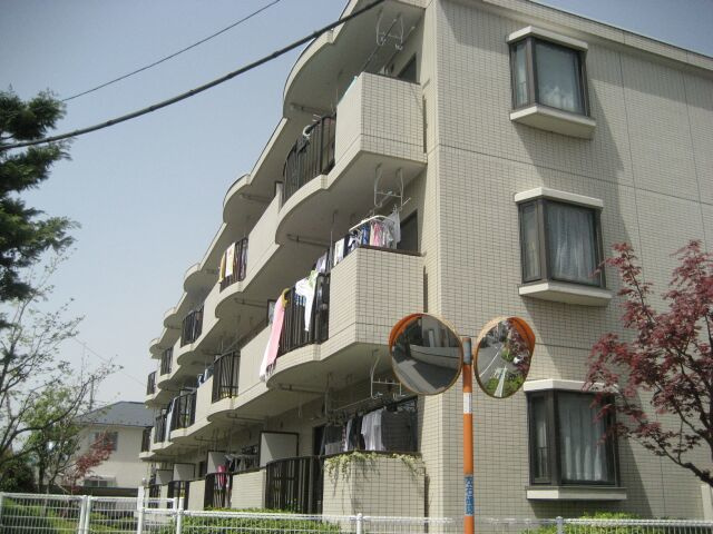 アルカダッシュ田無の外観
