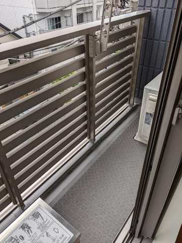 エミシアのバルコニー