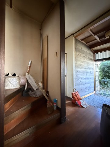 古き良き日本家屋。趣のある和風邸×カーポート付きの内装