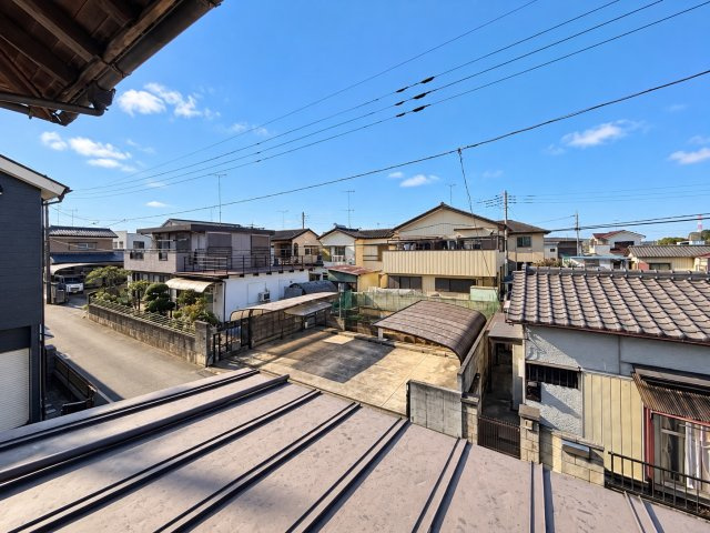 古き良き日本家屋。趣のある和風邸×カーポート付きの展望
