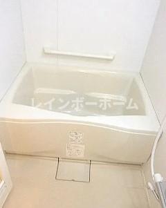 ラ・クールさいたまの浴室