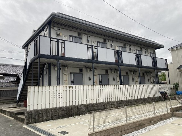 プラ―サ・セレッソ寝屋川東